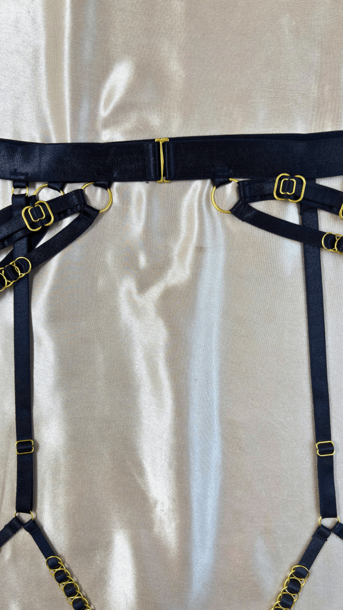 Gothic Punk Garter - TRÈS FOU OR SOMETHING