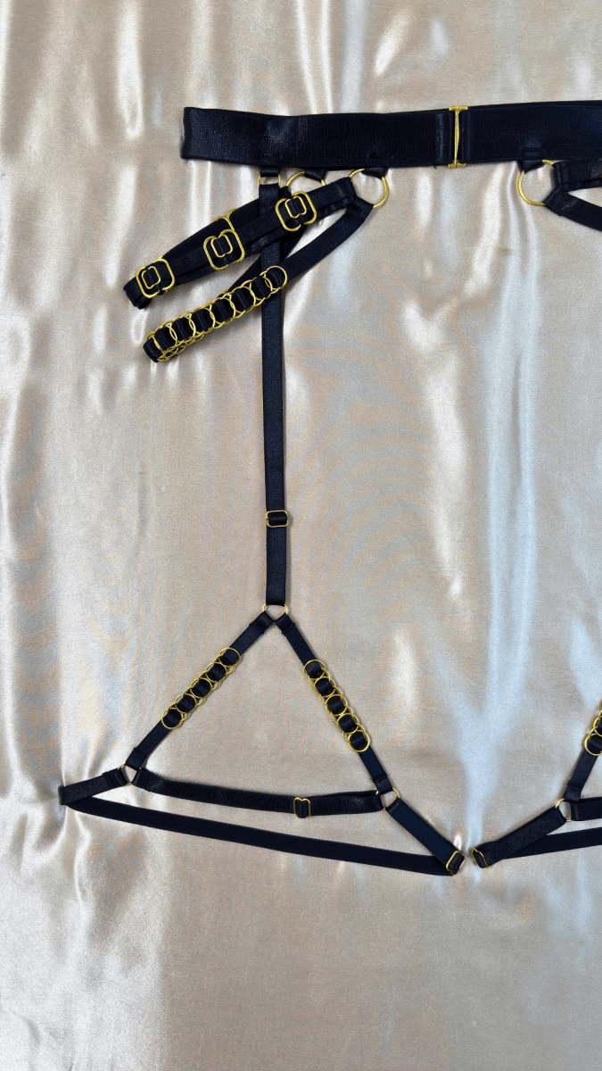 Gothic Punk Garter - TRÈS FOU OR SOMETHING