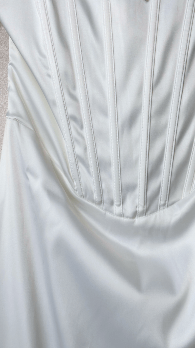 Pearl Bust Corset Dress - TRÈS FOU OR SOMETHING