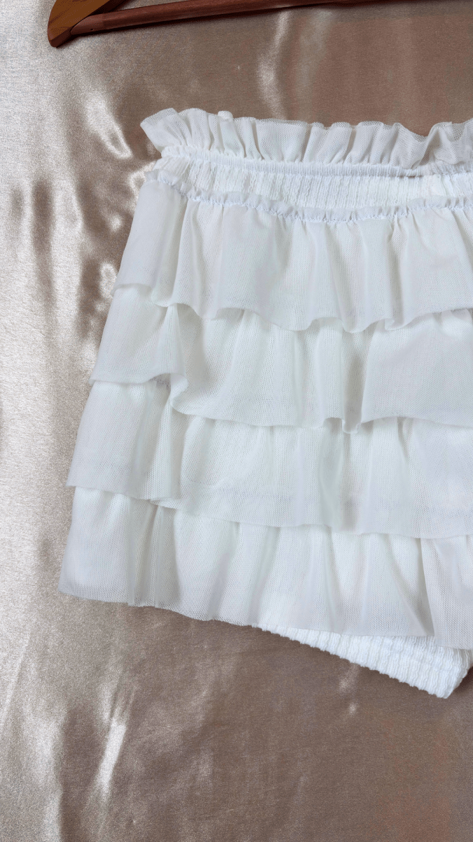 White Ruffles Skort - TRÈS FOU OR SOMETHING