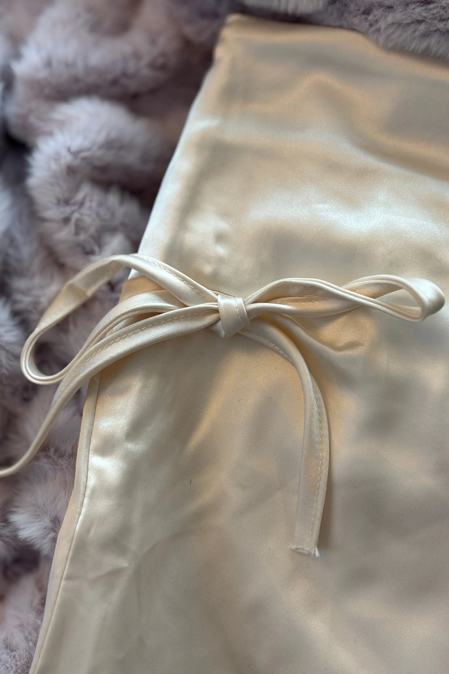 Dainty Bows Cream Satin Skirt Tres Fou Or Something