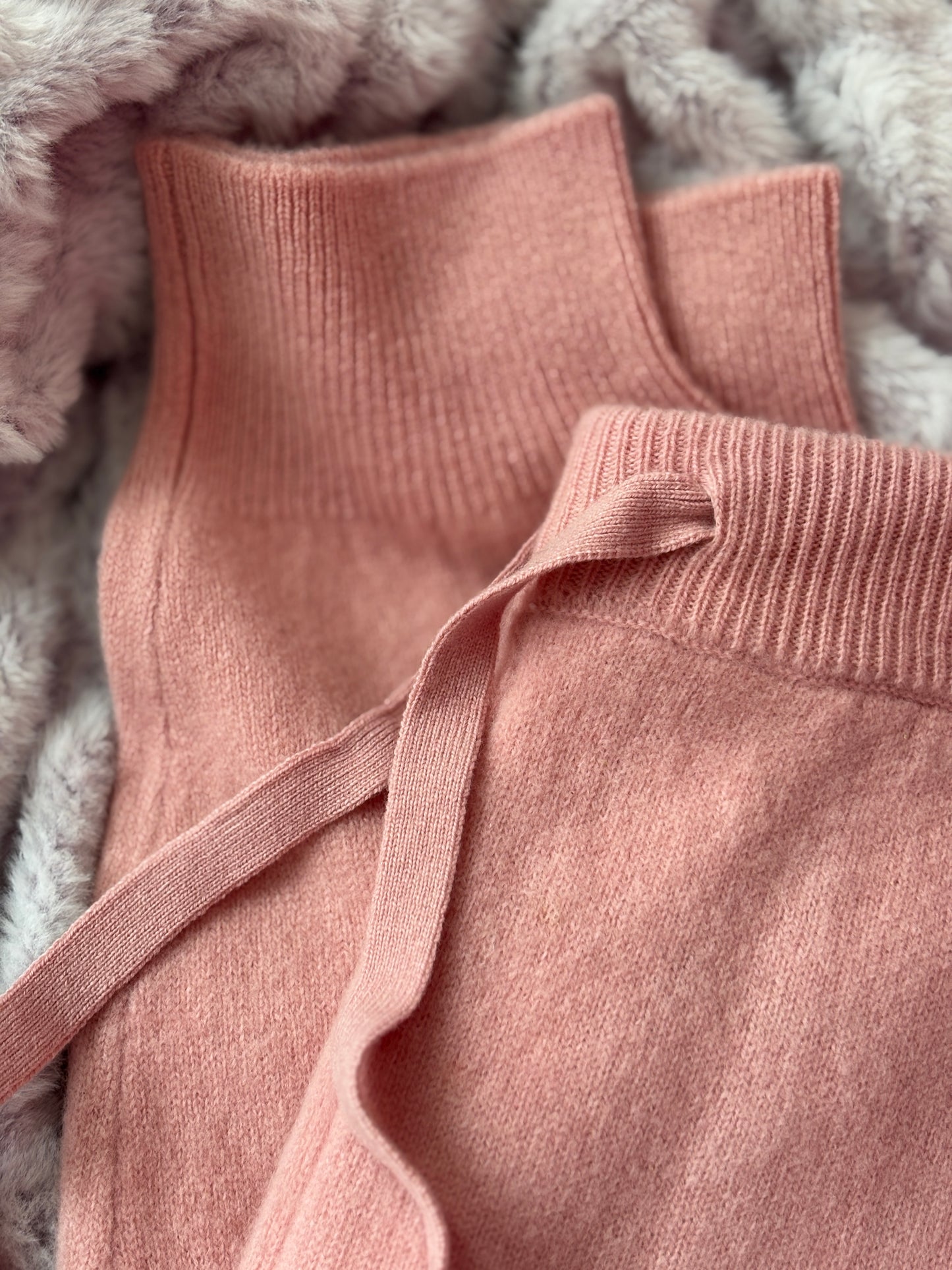 Woolly Luxe Pink Sweatpants