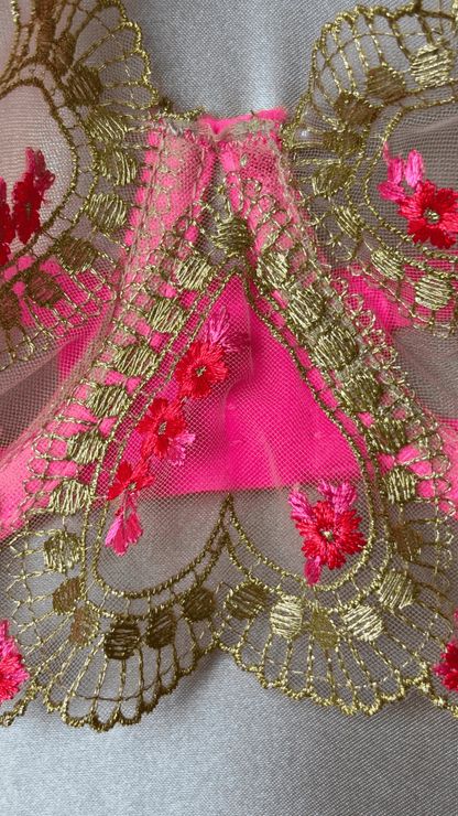 Coquette Bra - TRÈS FOU OR SOMETHING