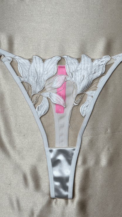 Elle White Panty - TRÈS FOU OR SOMETHING