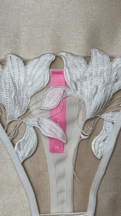 Elle White Panty - TRÈS FOU OR SOMETHING