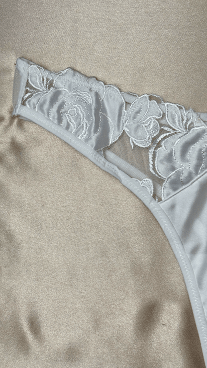 Joy White Panty - TRÈS FOU OR SOMETHING